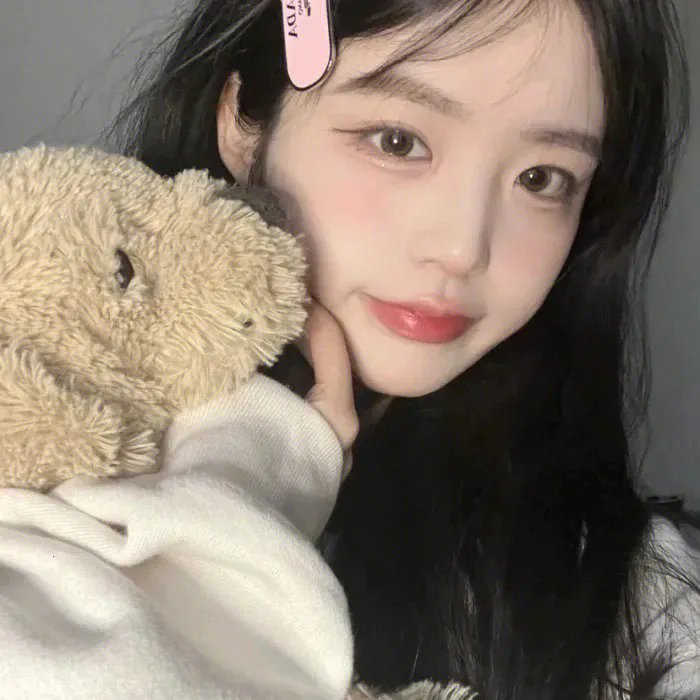 被侵犯的她